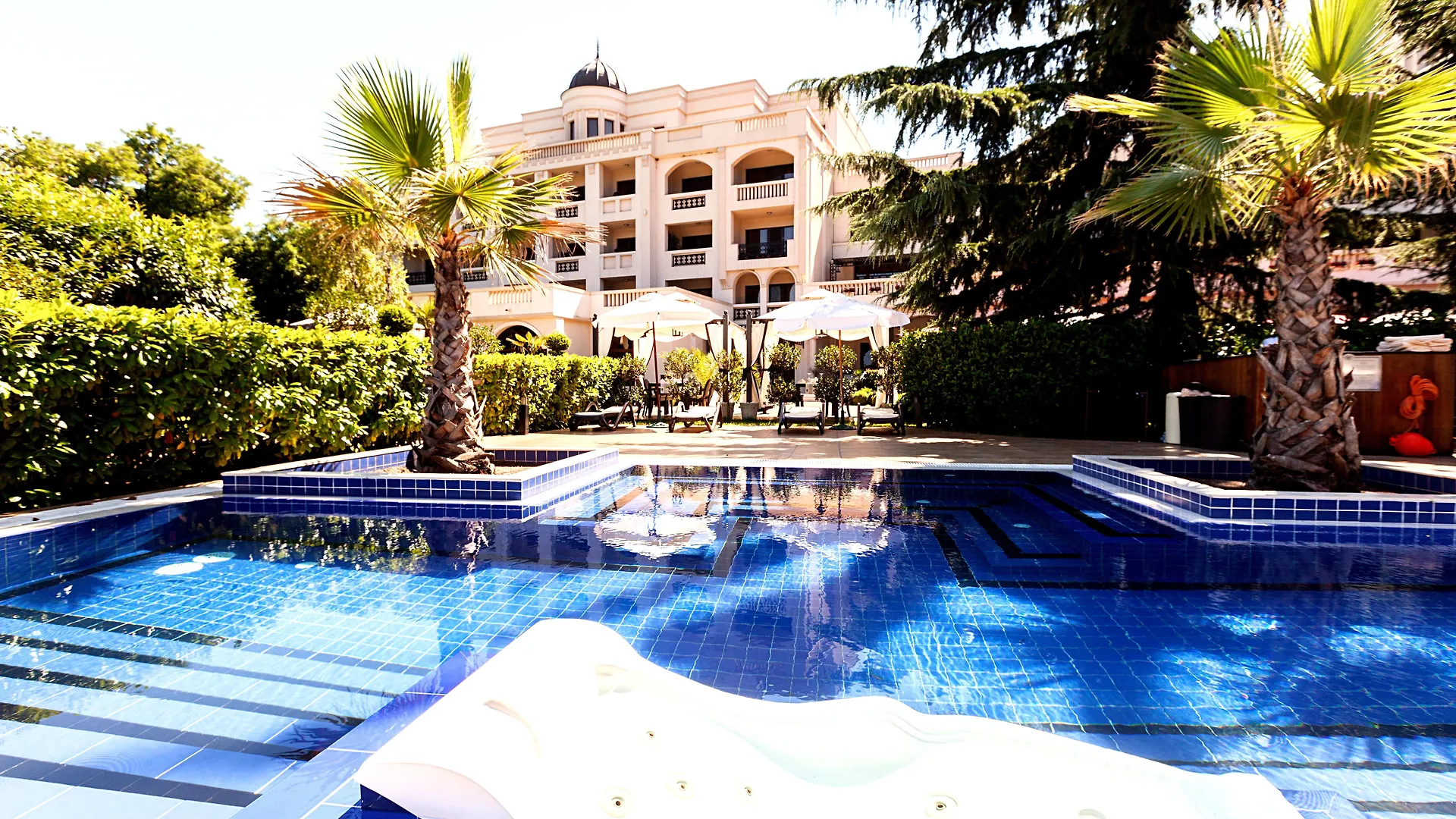 Primoretz Grand Hotel & Spa Burgas 5*,